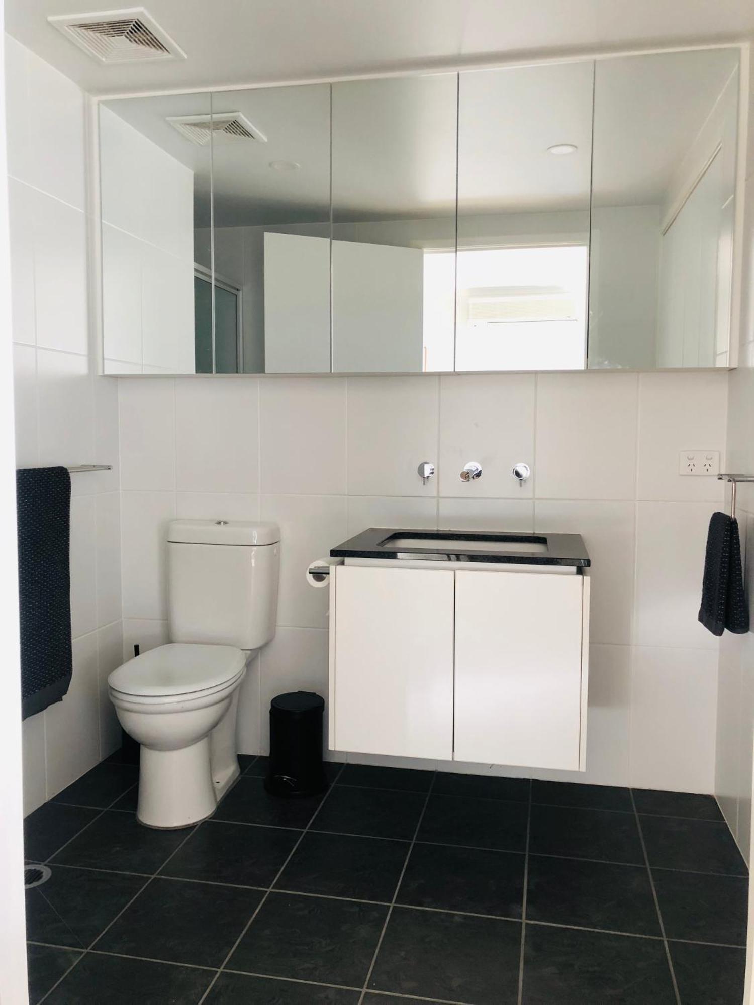 Staying Places - The Avenue Canberra Zimmer foto