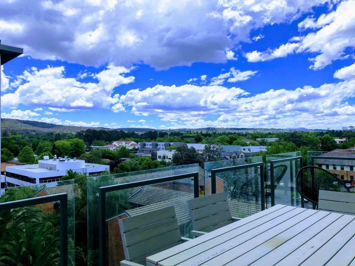 Staying Places - The Avenue Canberra Exterior foto